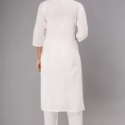 pesas Women Self Design, Chikan Embroidery Pure Cotton Straight Kurta image 2