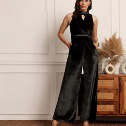 miss chase Solid Women Jumpsuit image 3