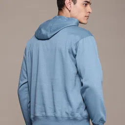 roadster Men Full Sleeve Printed Hooded Sweatshirt image 4