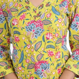 sawariyafeb Women Viscose Rayon Kurti Pant Set image 5