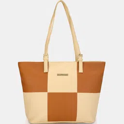 caprese Women Beige Tote image 3