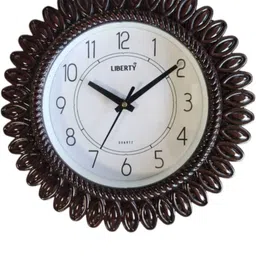 liberty quartz Analog 25 cm X 25 cm Wall Clock-picture-14