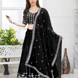 women wed Embroidered Semi Stitched Lehenga Choli image 2