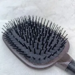 trendy Beautiliss Paddle Brush Smooth, Shiny & Frizz-Free Hair image 2