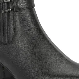 roadster Premium Lightweight Black Block Heel Casual Boots for Women Boots For Women image 5