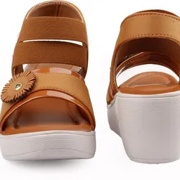 shozie Women Wedges Sandal image 4