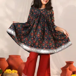 VASTRAMAY Girls Floral Printed Regular Pure Cotton Kurta With Palazzo-picture-22