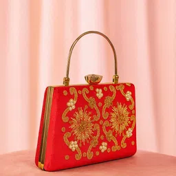 troveo Party Red Clutch image 3