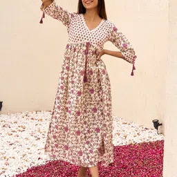 Women Printed Pure Cotton Flared Kurta-image-45