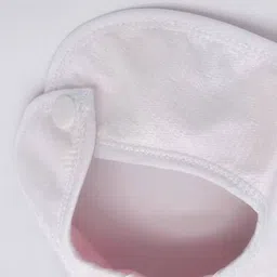 onisha Baby Fruit Nibbler, Bibs Water proof & Spoon Feeder For feeding(Set 3) - Silicone image 3