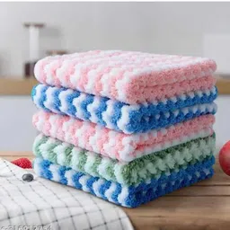 sejal Microfiber 400 GSM Face, Hand, Sport Towel Set image 5