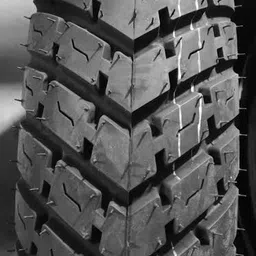 tvs 120/80 16 120/80 16 Rear Two Wheeler Tyre image 3