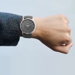 titan Analog Watch - For Men NQ95067WM01, NP1862SL02|1862SL02|NP1862SL02 image 3