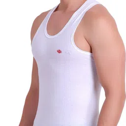 tt Pack of 3 Titanic Plain Sleeveless Men Vest image 3