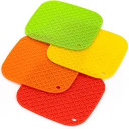 p & p kitchen Silicone Square Trivet Mat Set Heat Resistant Trivet image 2