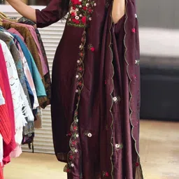 kedarnath Women Embroidered Silk Blend Straight Kurta With Attached Dupatta-picture-10