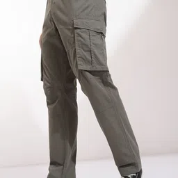 highlander Men Cargos image 2
