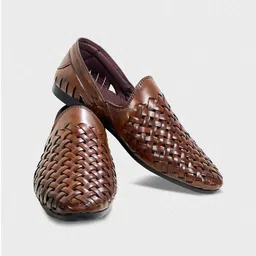 bellmanco Royal Craft Leather Mojari -Handcrafted Ethnic Slip-Ons,Comfortable & Stylish Casuals For Men image 3