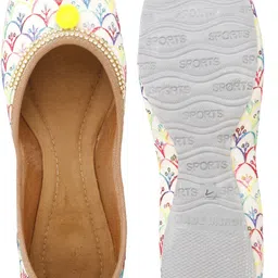 tryfeet Stlylish Ethnic Jutti Jutis For Women image 3