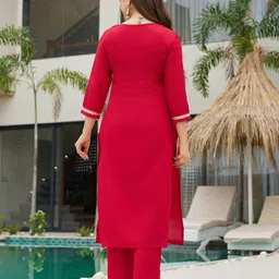 veduu Embroidered Kurta, Salwar & Dupatta Set image 2