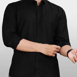 eviqe Men Regular Fit Solid Spread Collar Casual Shirt image 3