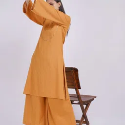 styvibe Women Solid, Embellished Pure Cotton Kaftan Kurta image 2