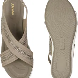 bata Women Wedges Sandal image 5
