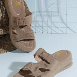 Women Wedges Sandal-image-30