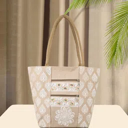 dazzle Women Beige, White Shoulder Bag-picture-41