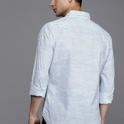 wrogn Men Regular Fit Self Design Casual Shirt image 5