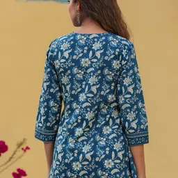 new rjp craft Women Printed Pure Cotton Flared Kurta image 2