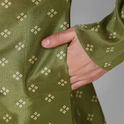 koshin Men Art Silk Kurta Pyjama Set image 5