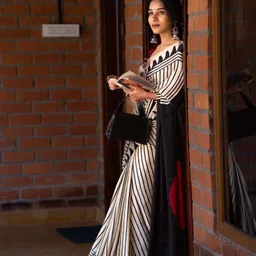 yashika Printed Daily Wear Tussar Silk Saree-picture-14