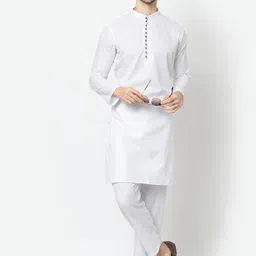 Men Cotton Blend Kurta Pyjama Set-image-1