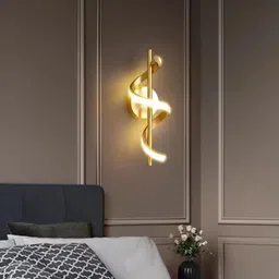 gauvik Wallchiere Wall Lamp With Bulb image 1