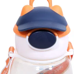 the little bunny hop in style Kids 450ml Bear Sipper Bottle with Strap | Leak-Proof, BPA-Free Water Bottle image 2