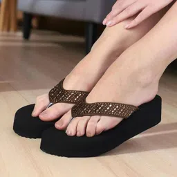 fablary Women Wedges Sandal-picture-11