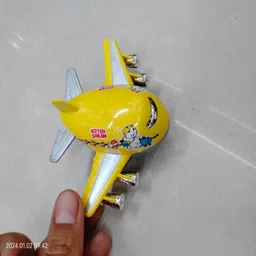 dezicon Airplane DeJumbo Jet Diecast Yellow-DZC114 image 2