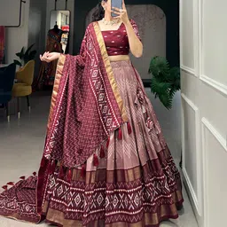 radhvi biz Floral Print Semi Stitched Lehenga Choli image 4