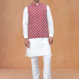 jompers Men Silk Blend Kurta Pyjama Ethnic Jacket Set image 4