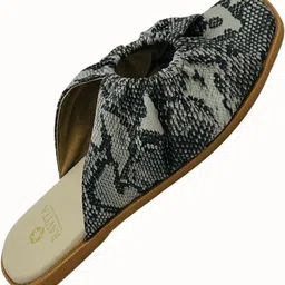 ravita Women Flats Sandal image 3