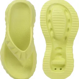 snuggo Women Flip Flops image 2