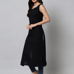 nypa Women Solid Viscose Rayon Straight Kurta image 3